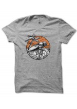 T-Shirt Surfer Skeleton on the beach