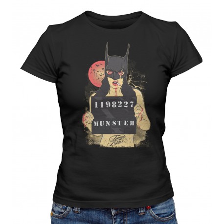 T-shirt Femme Cat Woman fatiguée.. Grunge Style Super Heros
